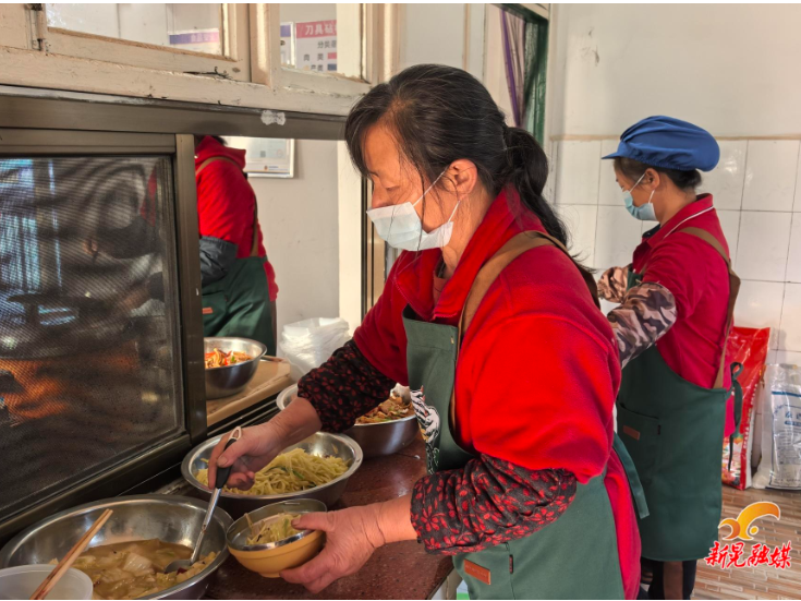 禾滩镇岑贡村“长者食堂”：打通农村养老服务“最后一公里”