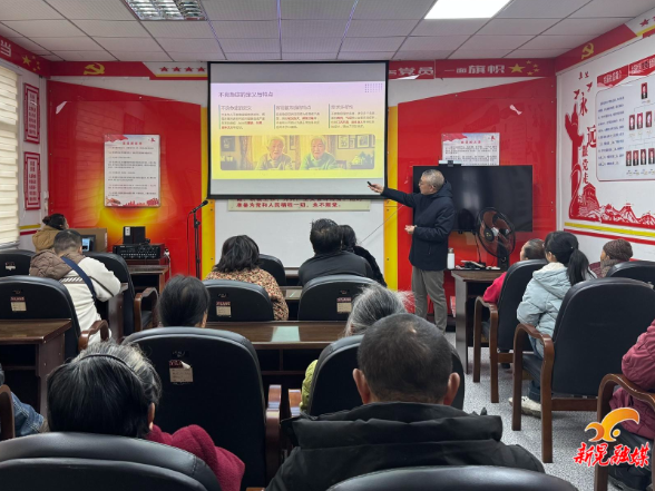 县总工会：职工健康服务进社区 关爱送到家门口