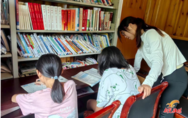中寨镇返乡学子暑期助力乡村教育发展