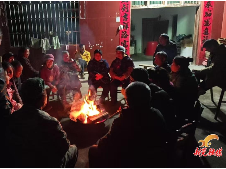 宣讲接地气 精神润民心——波洲镇12个村（社区）“院坝课堂”宣讲全会精神