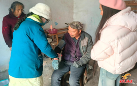 扶罗镇中心卫生院扎实推进独居及失能老年人服务工作