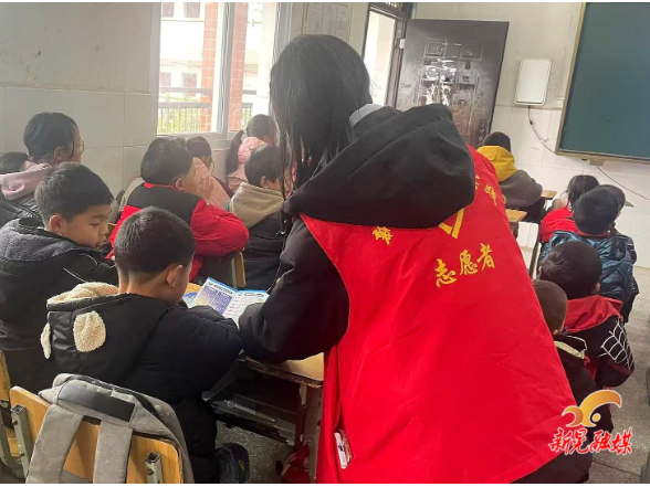 鱼市镇民政社工站：与法“童”行 护航儿童健康成长