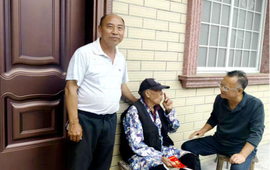 情暖百岁寿星 传递组织关怀 ——步头降苗族乡开展百岁老人走访慰问活动