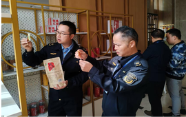 县市场监管局开展迎县庆食品安全大排查