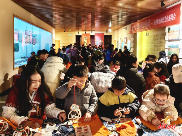 新春走基层丨县博物馆开展“金马纳福迎县庆”文化游园会