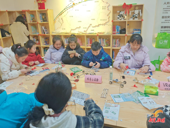 新春走基层丨县科技馆举办新春科技嘉年华活动