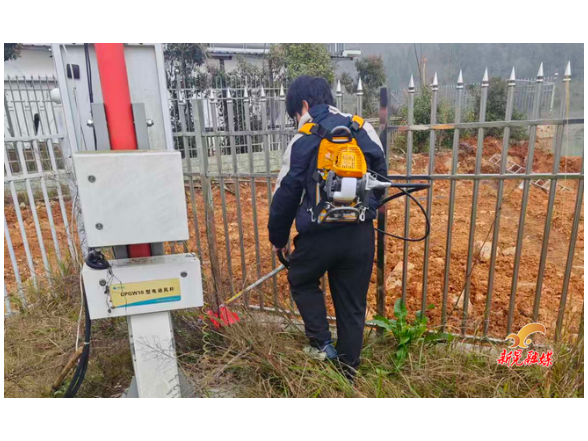 新晃：汛前“体检”护平安 全面筑牢气象观测防线