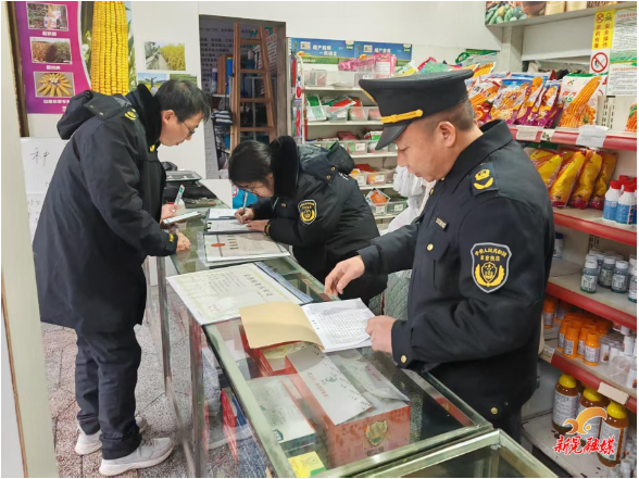 严把农资关口 护航春耕生产