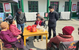 新晃纪委调研禾滩镇综合养老服务中心运行情况