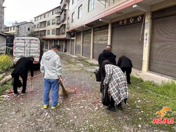 贡溪镇：清洁集镇美家园 清河护岸净生态