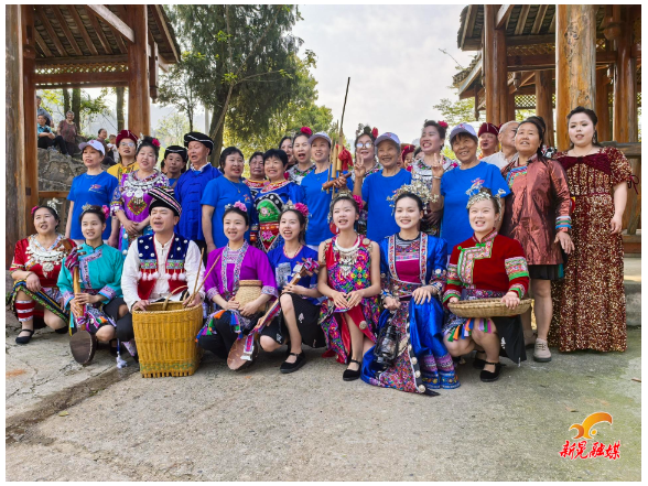 迎县庆“2026戏曲进乡村暨院坝村歌选拔赛”——喊山·赶坳·唱村歌在鱼市镇激情开唱