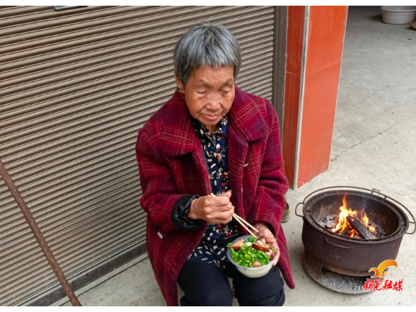 党建引领显担当 边界联动暖民心——中寨镇高效救助跨省走失老人