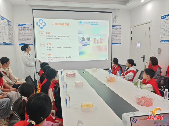 我县开展“口腔健康进万家·巾帼护航伴成长”主题活动