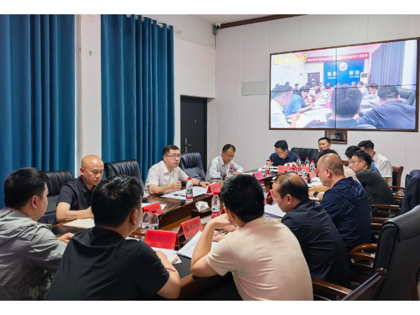杨凯程专题调度房地产领域信访事项