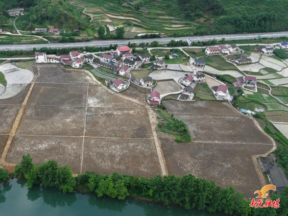 晃州镇胜利村：80亩“巴掌田”变身连片良田