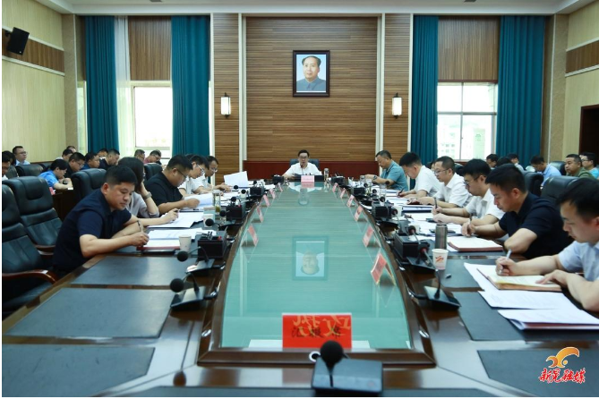 县生态环境保护委员会2026年第二次全体（扩大）会议暨污染防治攻坚战“夏季攻势”动员部署会召开