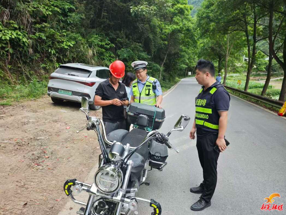 中寨镇开展交通专项整治行动