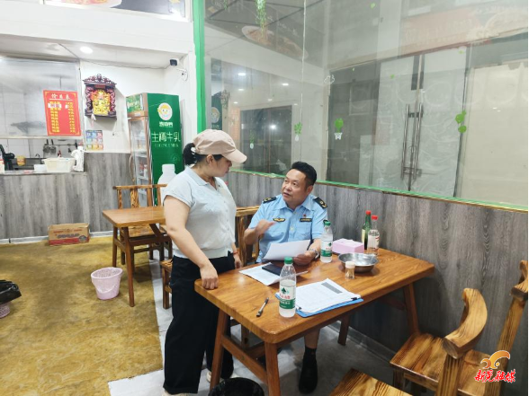 新晃市场监督管理局联合多部门推进网络餐饮智慧监管