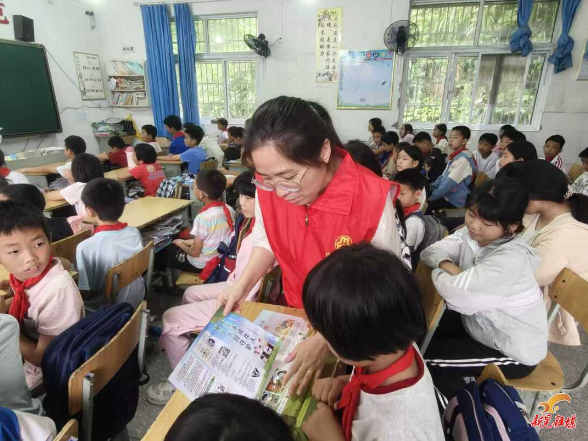 鱼市镇：网络陷阱要警惕 安全意识记心间