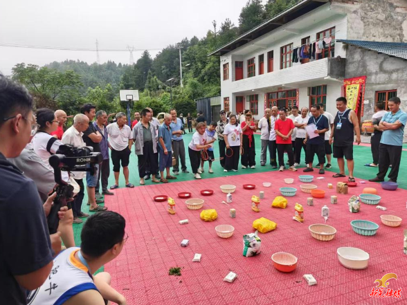 林冲镇地习村：文艺汇演乐民心 阵地赋能添活力