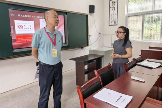 姚文湘：朝暮巡校守初心 精督细导护航学子成长