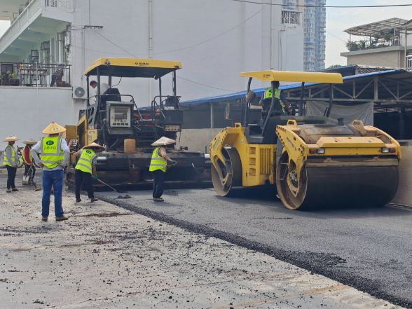我县环城西路“白改黑”工程开工 城市道路品质持续升级