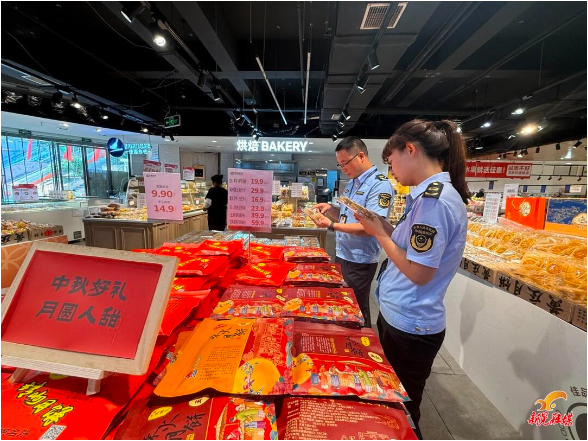 计量护民生 节前稳市场——新晃市场监督管理局开展商超零食店突击检查