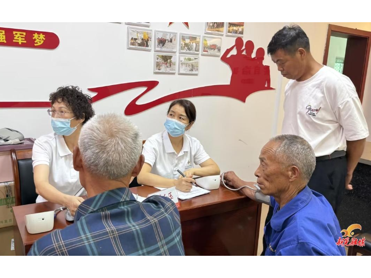 新晃：医疗优待暖军心 尊崇荣光护担当