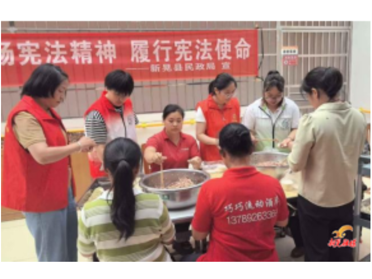 鱼市镇民政社工站开展敬老志愿服务活动