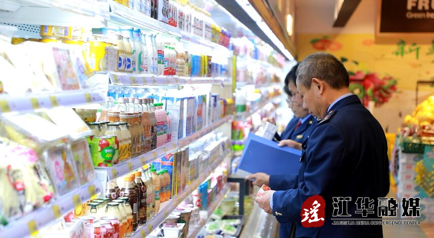 市场监督管理局：加强食品安全执法监督 守护舌尖上的安全