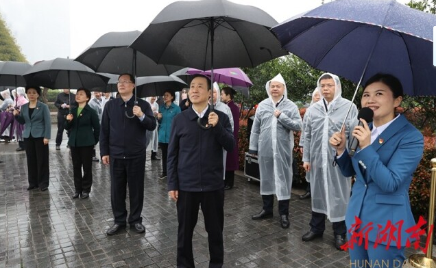 省委理论学习中心组开展党史学习教育第一次专题学习 许达哲讲主题党课