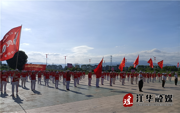 白芒营镇举办庆祝中国共产党成立100周年广场舞展演活动