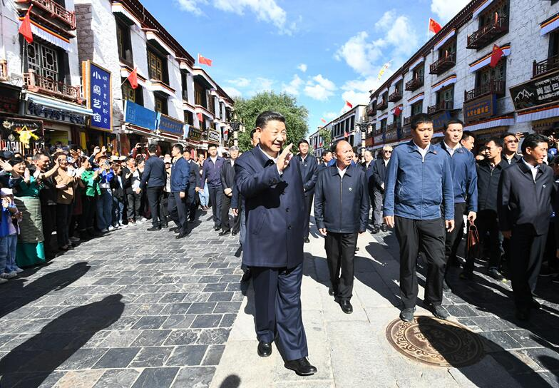 联播+丨情系高原 习近平与西藏的几个小故事