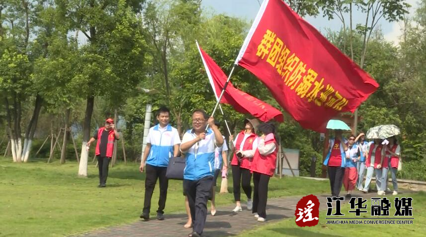 组建防溺水巡河队 筑牢生命安全线