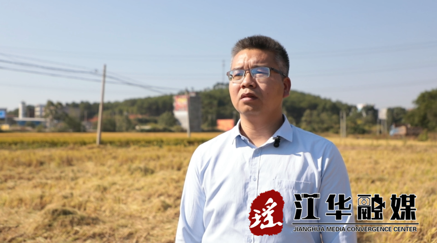 李.png