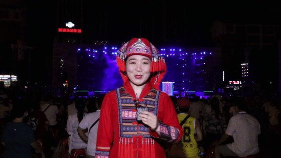 江华：演绎瑶族风情 喜迎八方来客[00-00-00--00-00-06].gif