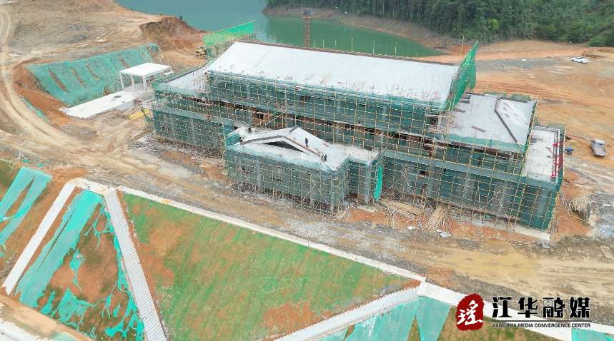 江华：涔天河天湖码头抢工期全力推进建设进度