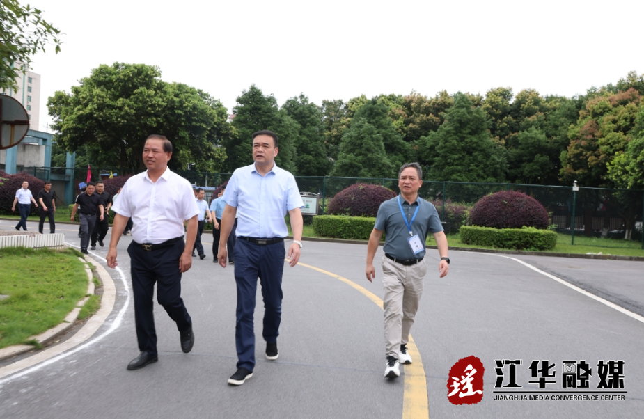 江华：吴军臣带队督导高考准备工作