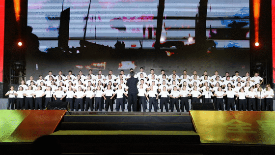 9J4A2120[00-00-58--00-01-06] - 副本.gif