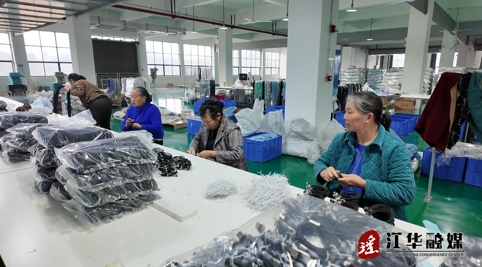 江华：企业复工复产全力冲刺“开门红”