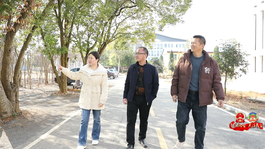 3人大代表风采  曹元松[00_02_38][20260425-184937].png