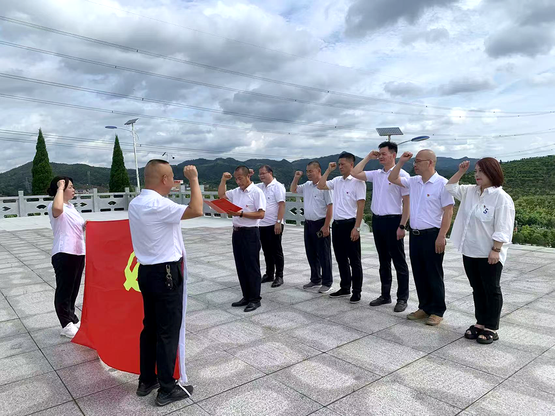 市工伤保险服务中心：追寻红色记忆 赓续精神血脉