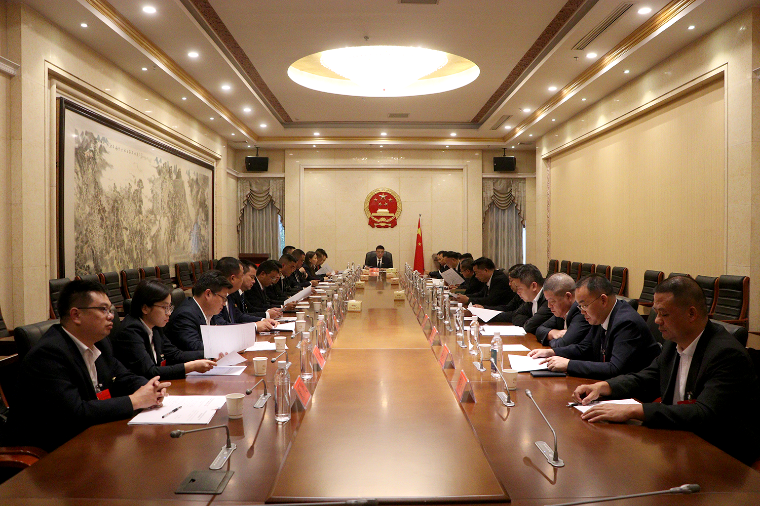 【聚焦两会】洪江市第七届人民代表大会第一次会议举行各代表团召集人会议