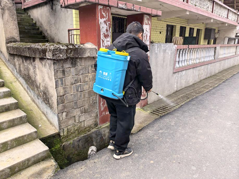 【大崇乡】开展春节前爱国卫生大扫除活动