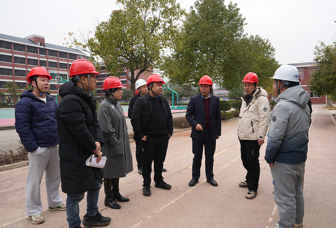 绷紧“安全弦”，守好“岁末关”！市住建局开展在建工地安全生产专项检查