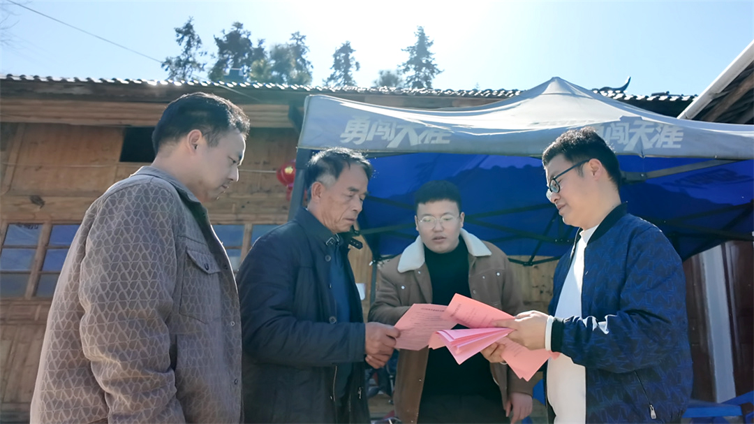 【托口镇】三里村：安全宣讲进家门 筑牢乡村防护网