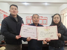 七旬老党员冰湖救童获殊荣 双份荣誉致敬见义勇为好人