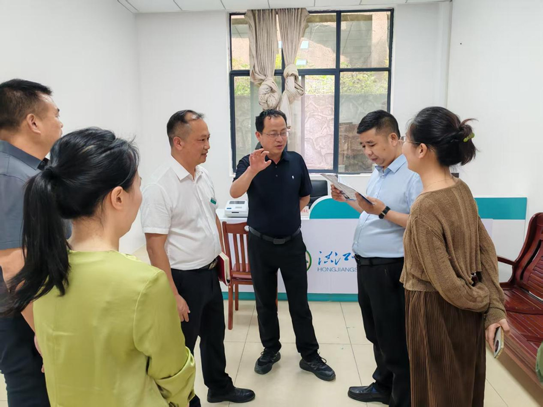 怀化市民政局来洪调研民政工作