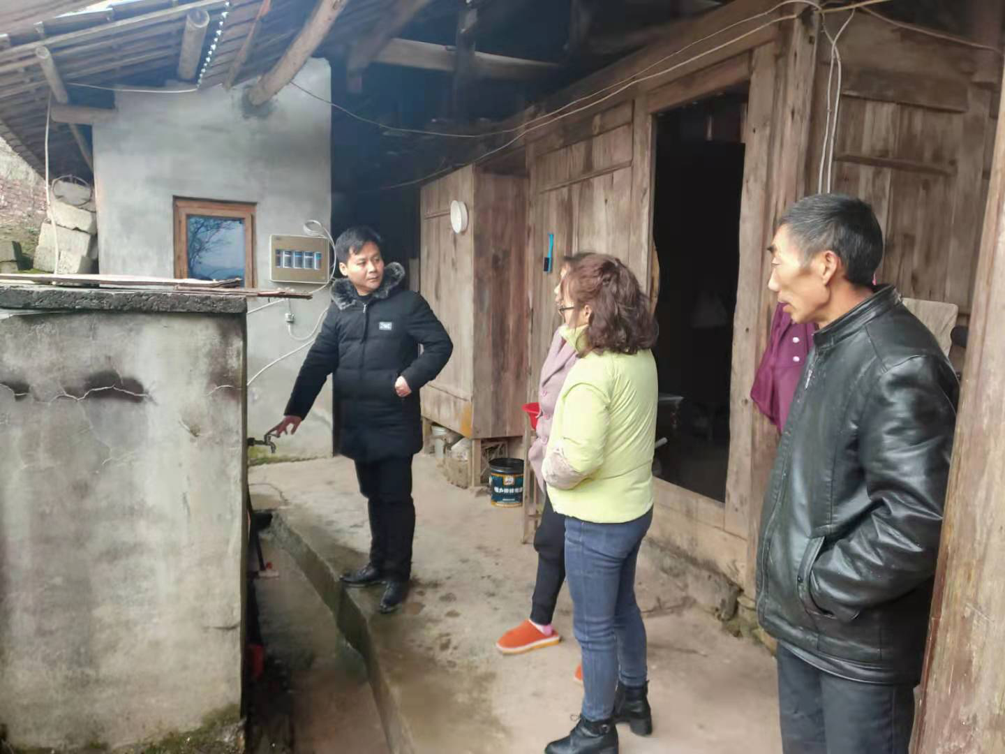 【深渡苗族乡】积极应对低温天气 全力保障饮水安全