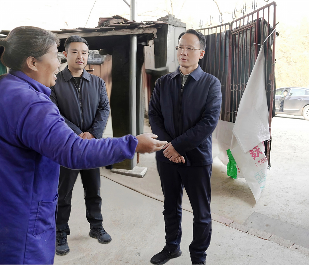 郑小胡：从严从实抓好问题整改 牢牢守住安全发展底线和生态环保红线